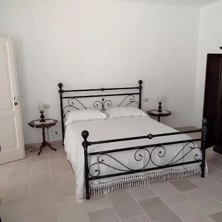 Asylum Amicorum Bed & Breakfast Gagliano del Capo