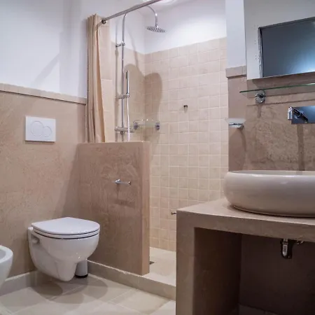 Asylum Amicorum Гальяно-дель-Капо